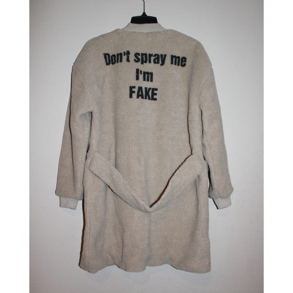 HP Animal Rights Faux Sherpa Fur GUESS Jacket Coat - Picture 7 of 8